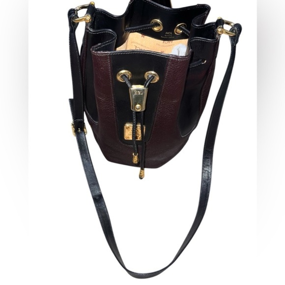 Like New Vintage Handcrafted Leather Goods Brown Leather Drawstring Bucket Bag - Picture 2 of 11